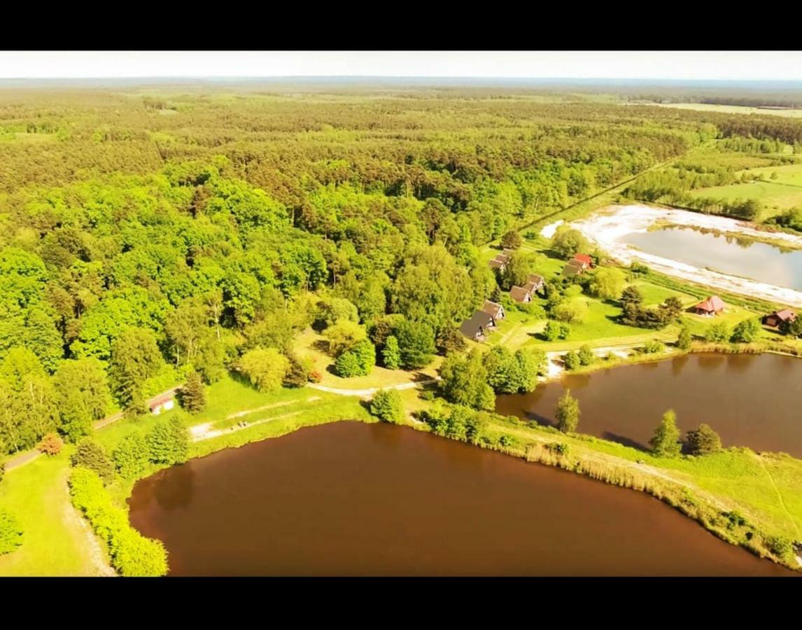 Domek Letniskowy Caloroczny W Rzemieniu Vila Exterior foto